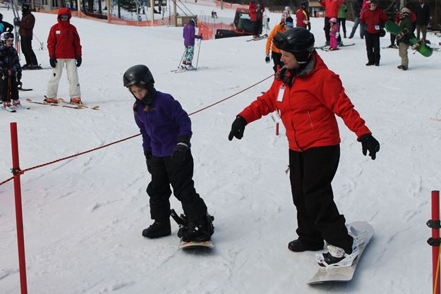 Picture of BOUSQUET CLUB - WEEKDAY SNOWBOARD (LIFT TICKETS INCLUDED, RESERVATIONS REQUIRED, RENTALS BOOKED SEPARATELY)