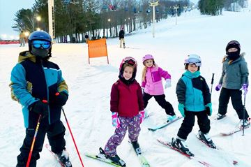Picture of RIPPERS SKI PROGRAM (RESERVATIONS REQUIRED, RENTALS BOOKED SEPARATELY)